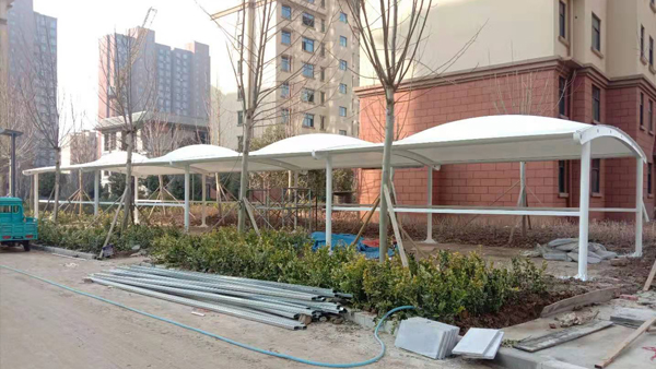 新蔡航宇天悅城小區(qū)膜結構停車棚